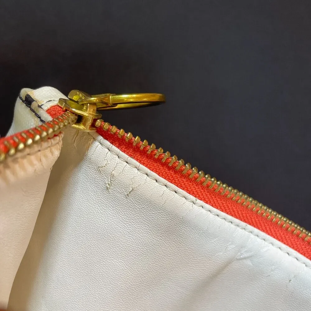 ~ Rare FOSSIL Bag Zip Clutch Daisy Floral Makeup Cosmetics Mod Pattern Pouch